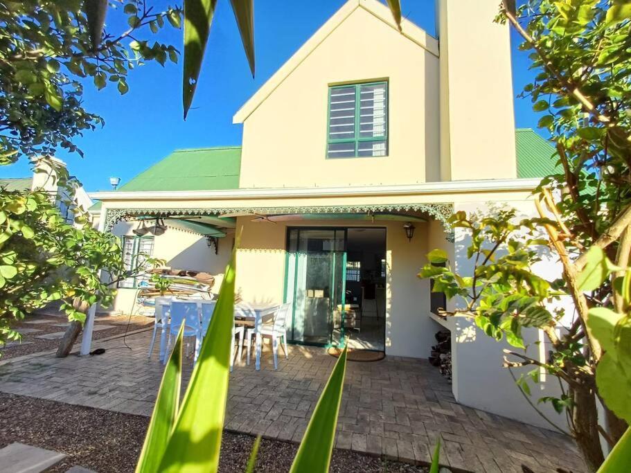Holiday home Sunshine Haven Cape Town