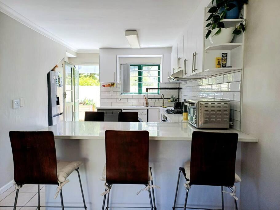 Sunshine Haven Holiday home Cape Town